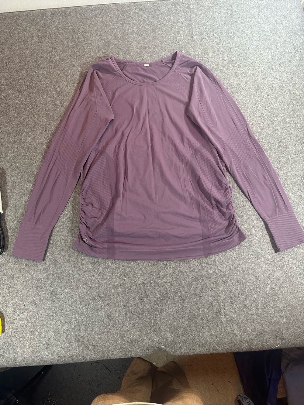 Athleta Long Sleeve Stretchy Workout Top